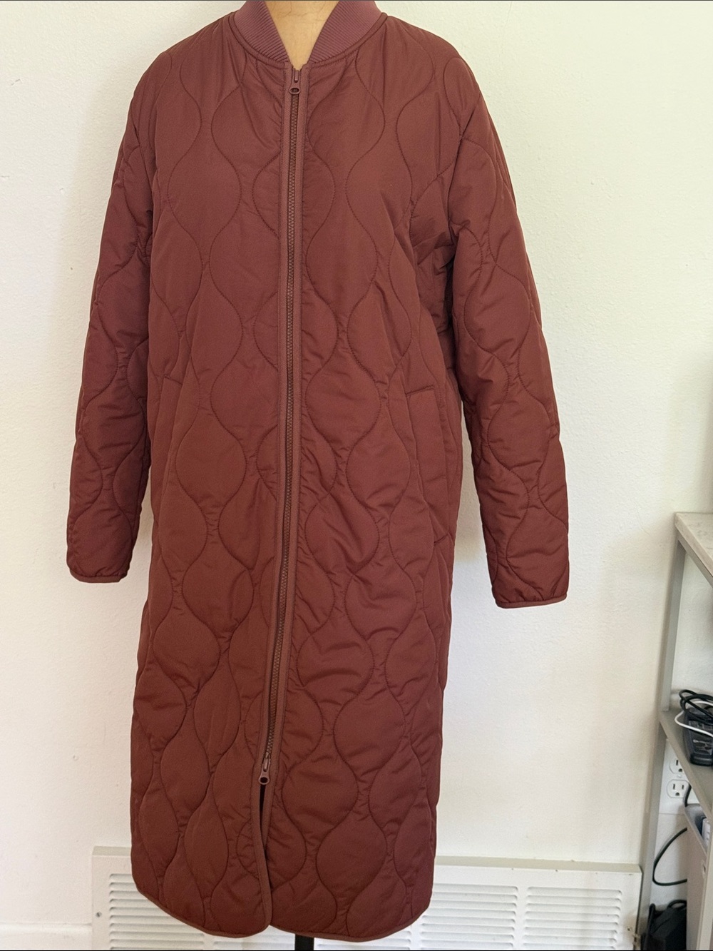 Quince sz S Quilted Long Bomber Coat - Rust 18.5”x41” great condition